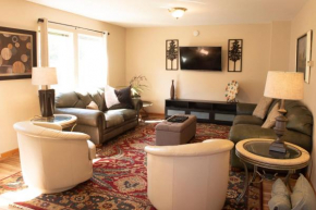 Biker Hiker friendly 3 bedroom by Strouds Run State Park